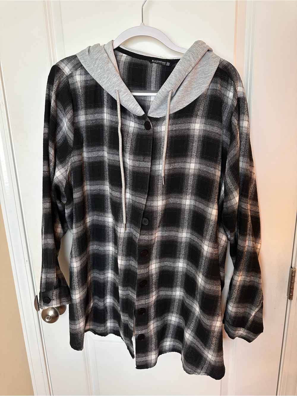 BloomChic Black & Gray Plaid Hooded Shacket